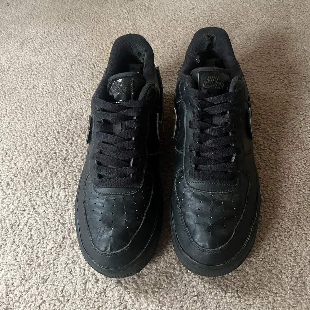 Beater Air Force 1 black removable swoosh